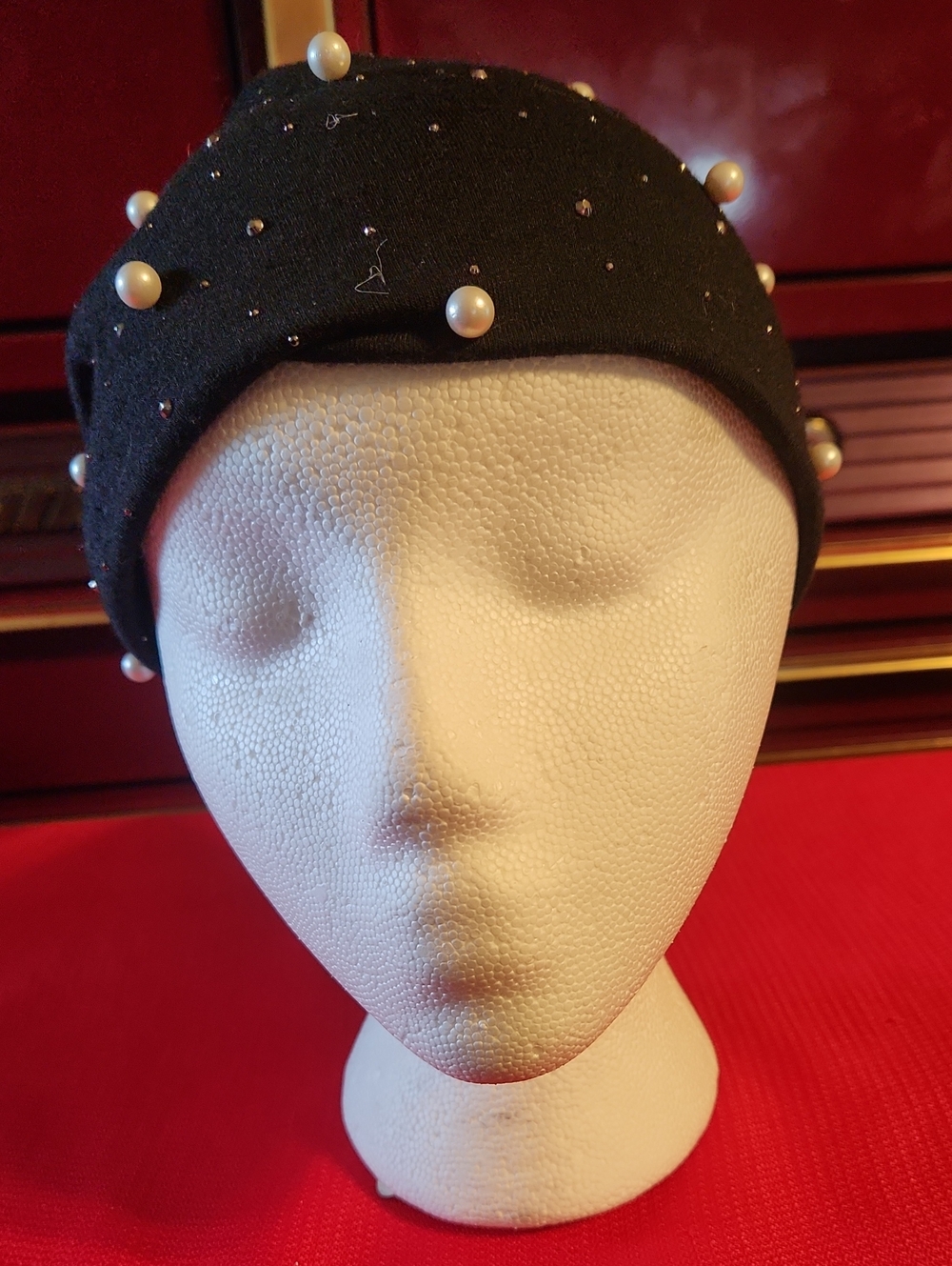 Black Pearl-Embellished Bennie / Hat - Women Accessories